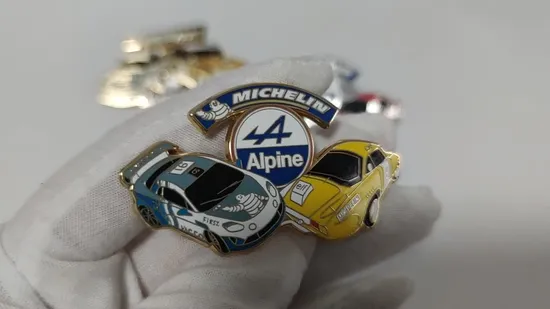 Hochwertige Gitarren-Pin-Brosche aus glitzerndem Emaille-Metall